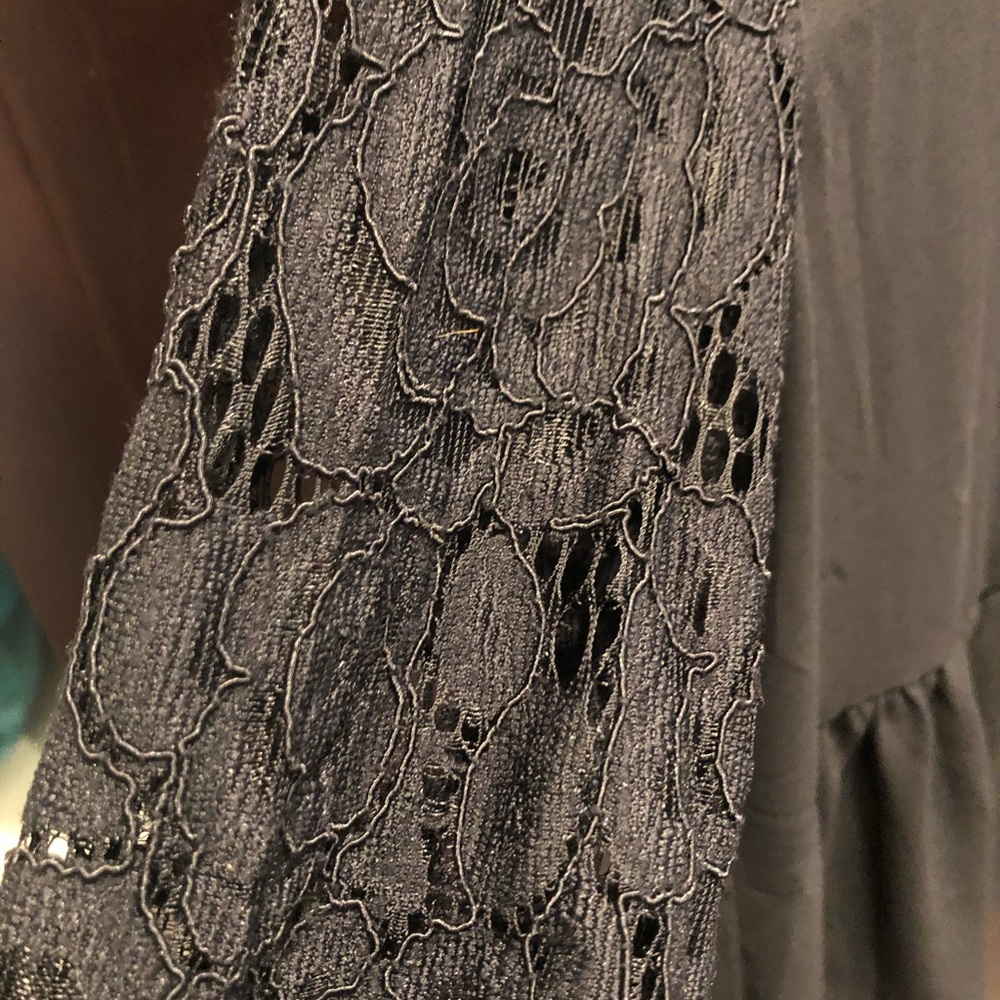 Loft lace blouse - Picture 2 of 3